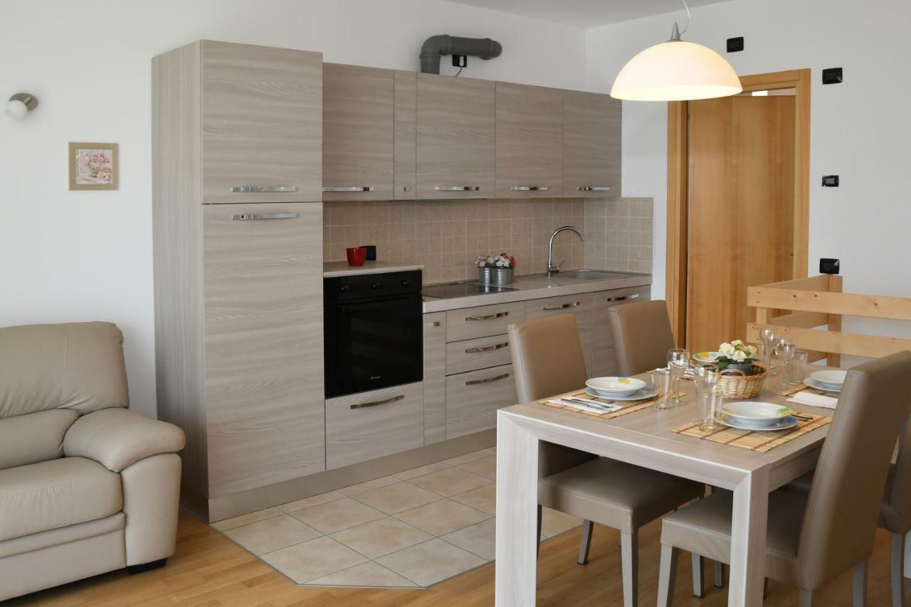 Apartment Gli Ulivi - Tremezzina Tremezzo Kültér fotó